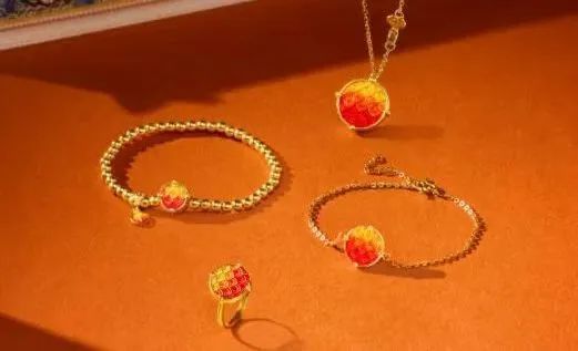 2024中国品牌价值发布 中国黄金蝉联零售业前三，家具销售行业迎来新机遇